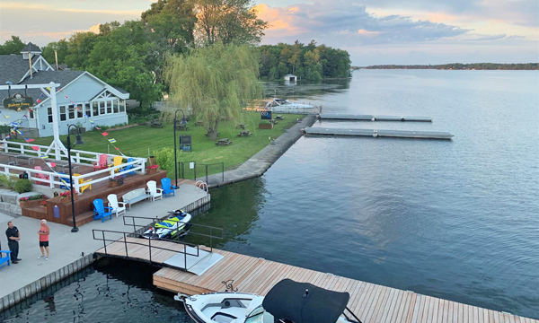  Waterfront patio on the Rideau