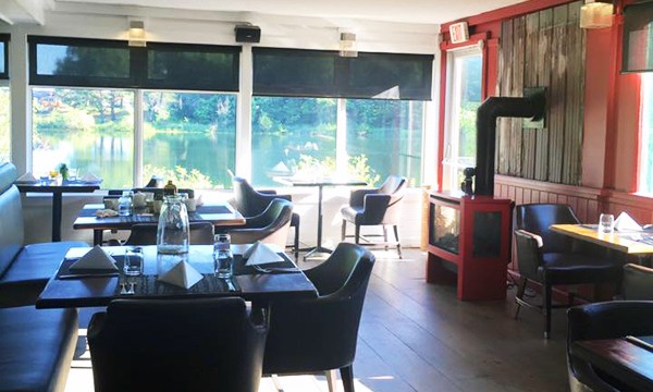  Dining room overlooking lake